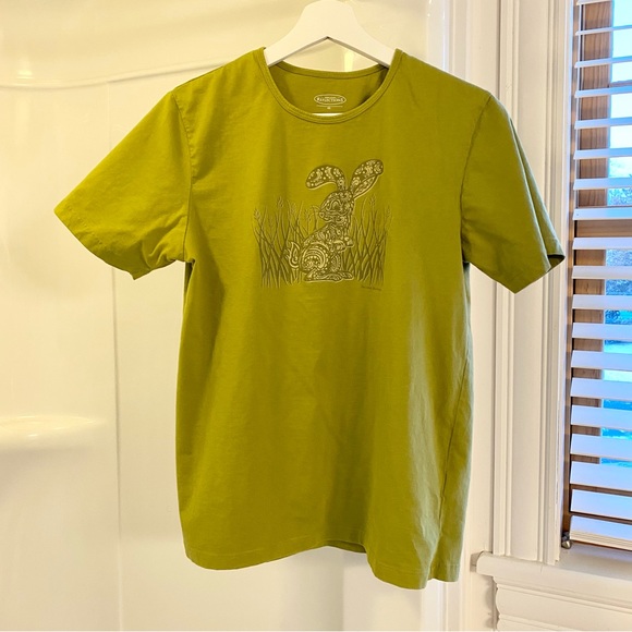 2000s Northern Reflections Rabbit Green T-shirt, size XS - Picture 9 of 11